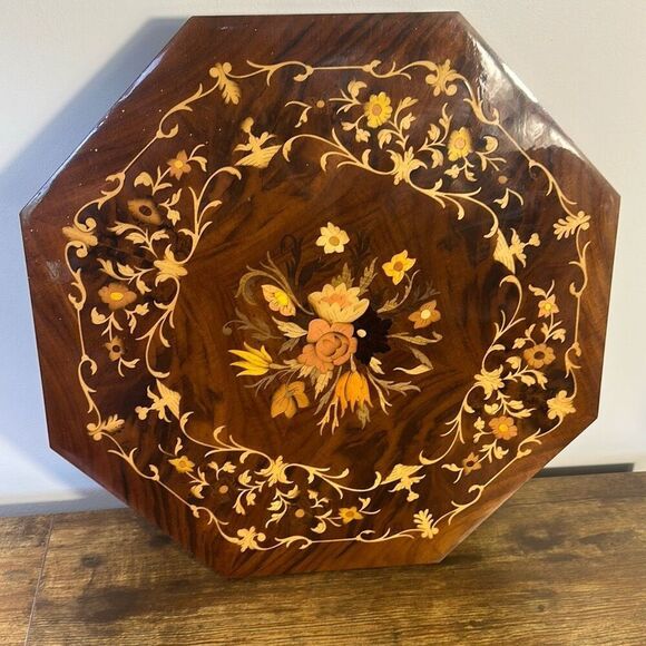 Sorrento Italian Made Octagonal Music Jewelry Box With Key Inlaid Wood Gabriella